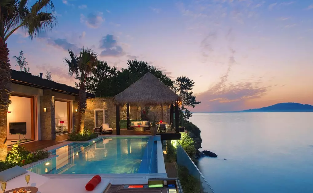 luxury travel experiences